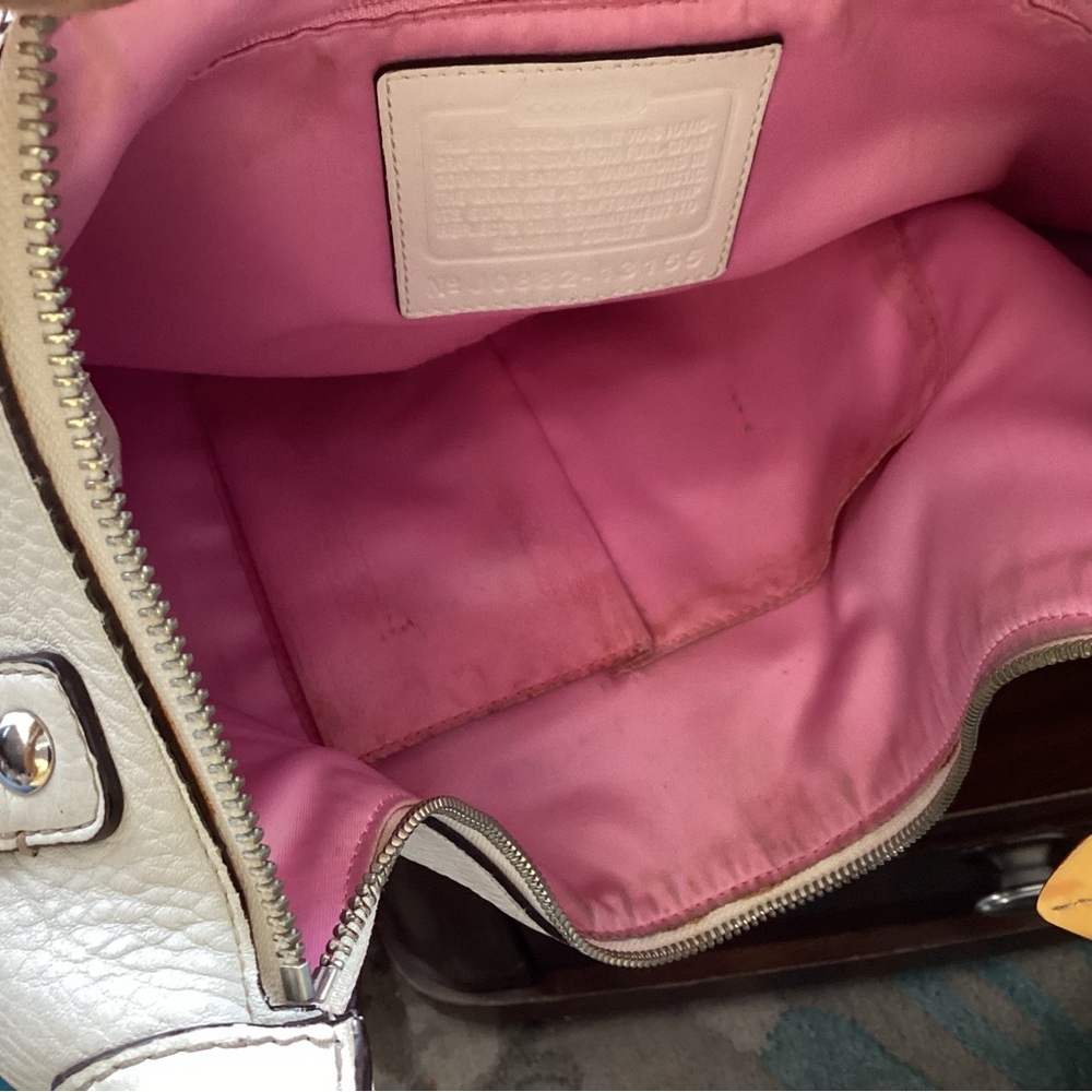 Coach Penelope Pebbled Leather Hobo Shoulder/Handbag J0882-13155 - Picture 10 of 12